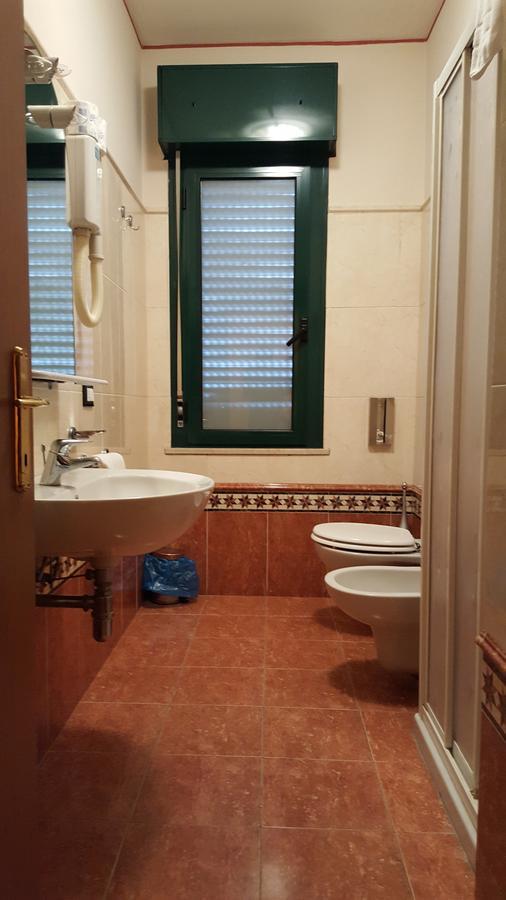 Hotel Ristorante Amalfitana Dello Zewnętrze zdjęcie