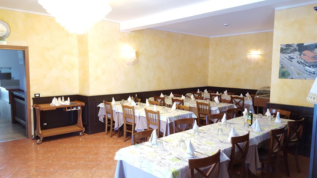 Hotel Ristorante Amalfitana Dello Zewnętrze zdjęcie