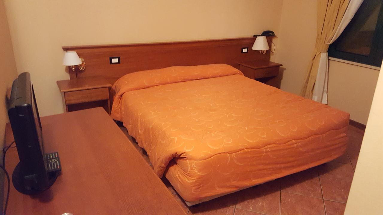 Hotel Ristorante Amalfitana Dello Pokój zdjęcie
